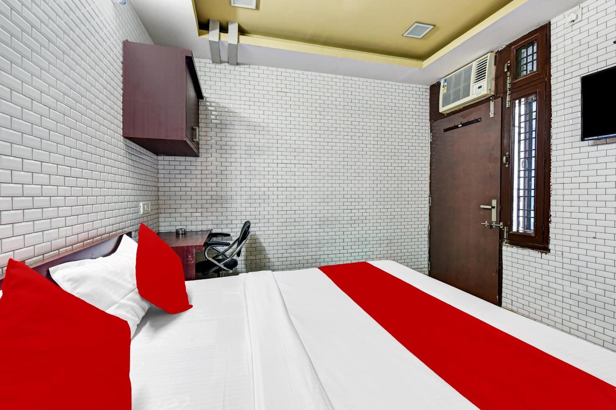 Hotel O Eleven Hotel & Banquet โกตา ภายนอก รูปภาพ