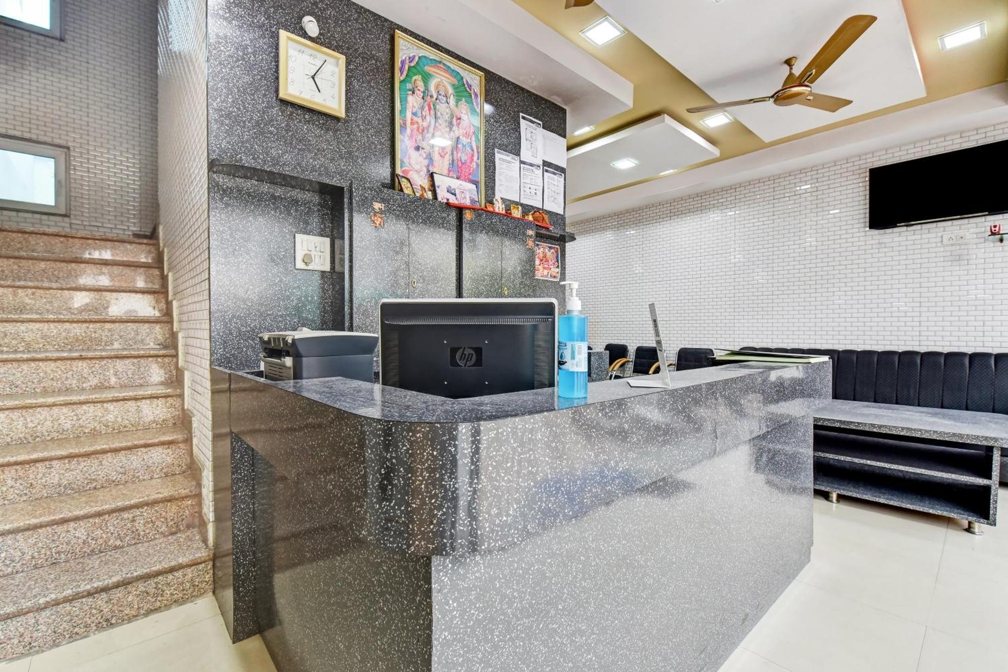 Hotel O Eleven Hotel & Banquet โกตา ภายนอก รูปภาพ